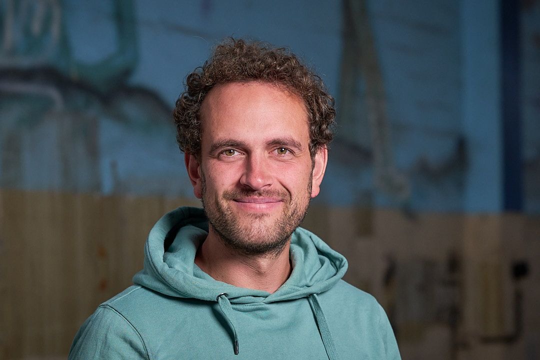 <strong>Paolo Lau</strong>